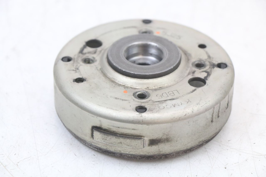 photo de ROTOR STATOR KYMCO DINK 4T 50 (2007 - 2018) - Alternative perspective