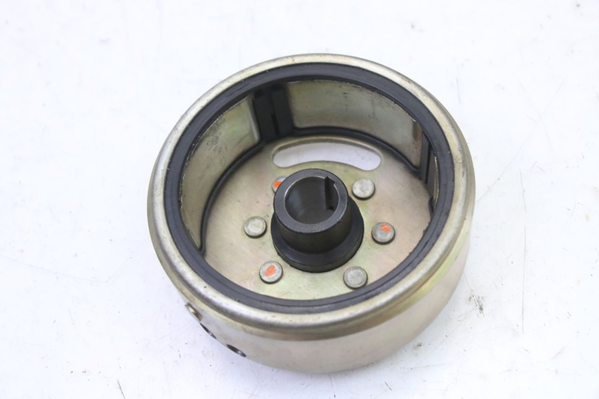 photo de ROTOR STATOR CCR DIRT BIKE 110 - Fixing points details