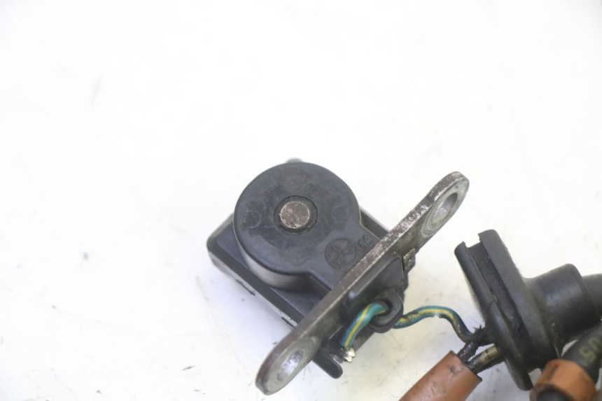 photo de ROTOR STATOR PEUGEOT ELYSTAR 50 (2002 - 2014) - Surface and material condition