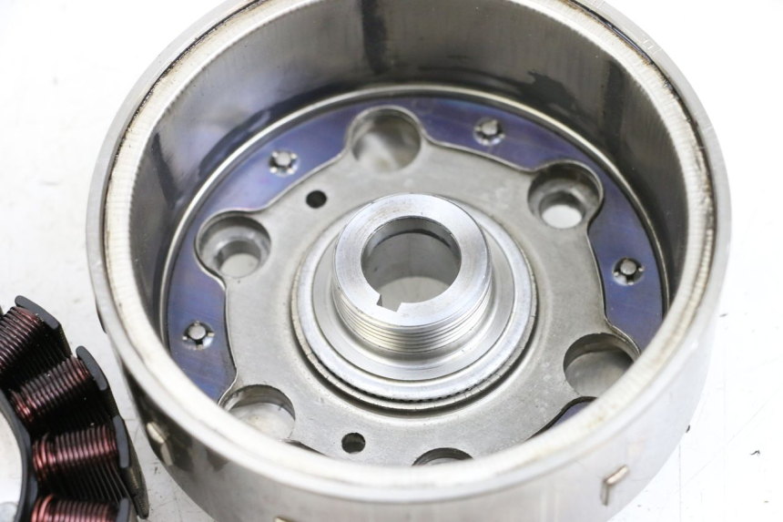 photo de ROTOR STATOR HONDA FES S-WING SWING ABS 125 (2007 - 2015) - Markings and original references