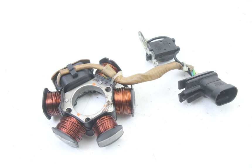 photo de ROTOR STATOR PIAGGIO FLY 2T 50 (2004 - 2017) - Markings and original references