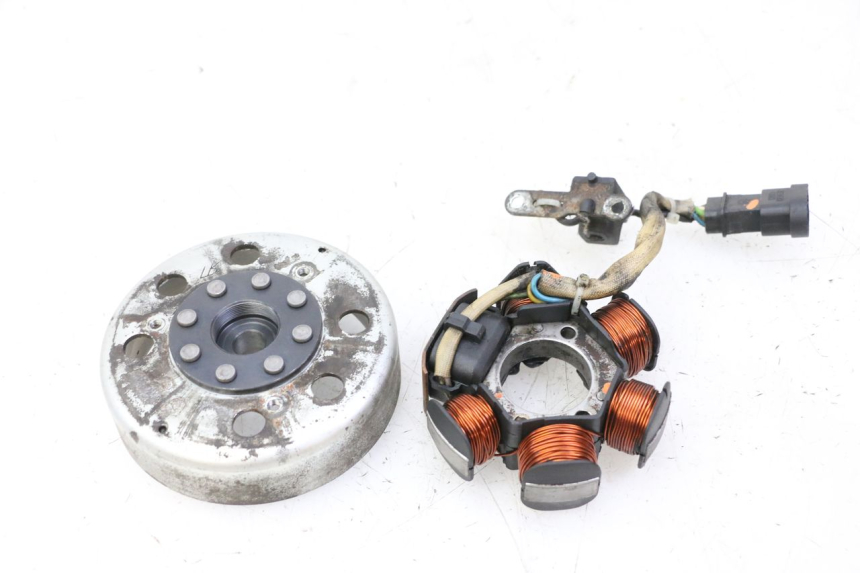 photo de ROTOR STATOR PIAGGIO FLY 2T 50 (2004 - 2017) - Main view