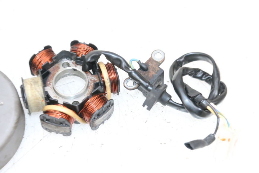 photo de ROTOR STATOR PEUGEOT KISBEE 2T 50 (2010 - 2017) - Markings and original references