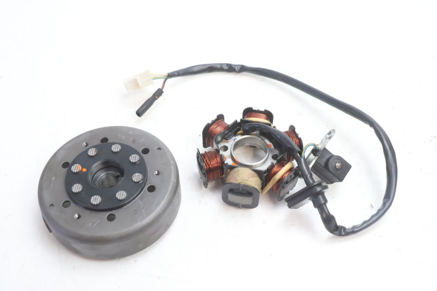 photo de ROTOR STATOR PEUGEOT KISBEE 2T 50 (2010 - 2017) - Main view
