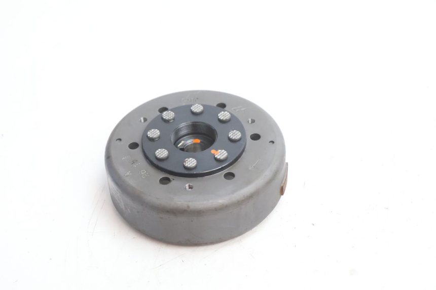 photo de ROTOR STATOR PEUGEOT KISBEE 2T 50 (2010 - 2017) - Surface and material condition