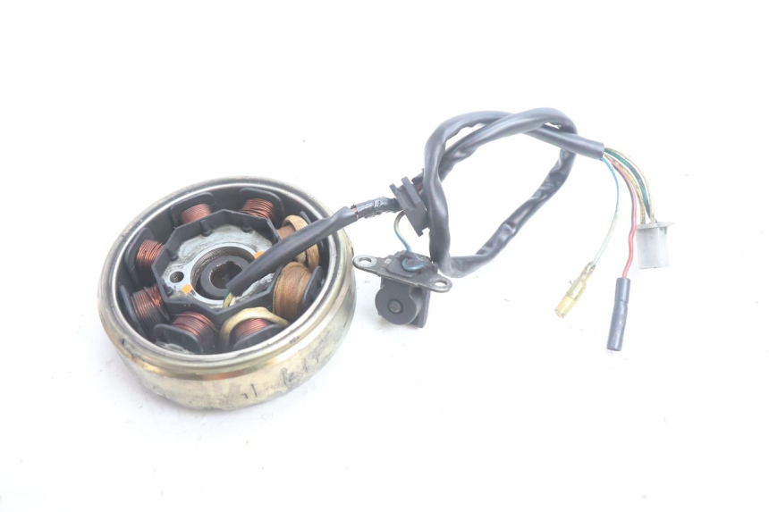photo de ROTOR STATOR PEUGEOT KISBEE 4T 50 (2010 - 2017) - Alternative perspective