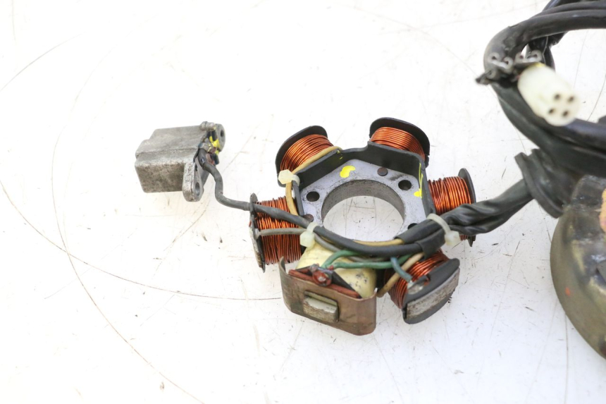 photo de ROTOR STATOR PIAGGIO LIBERTY 50 (1998 - 2003) - Fixing points details