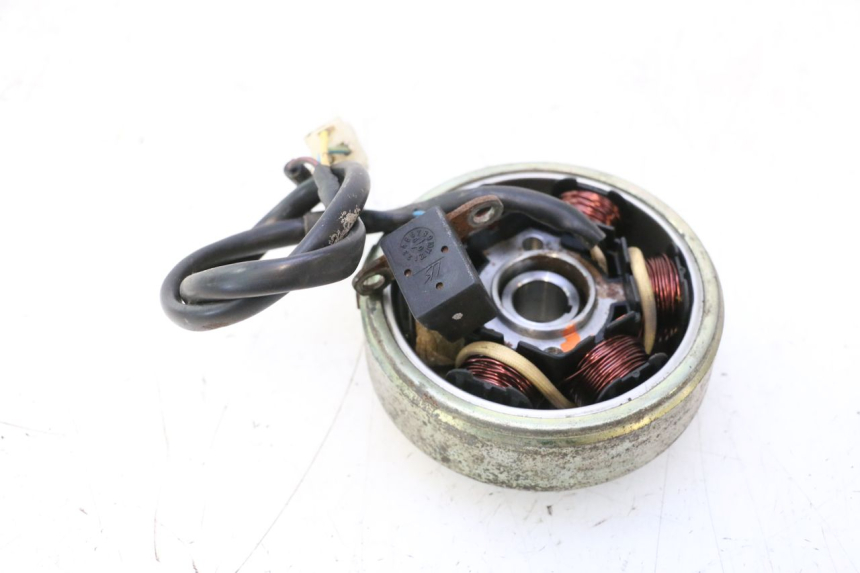 photo de ROTOR STATOR PEUGEOT LUDIX ONE 50 (2004 - 2013) - Technical close-up