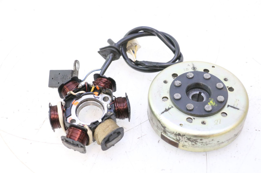 photo de ROTOR STATOR PEUGEOT LUDIX ONE 50 (2004 - 2013) - Main view