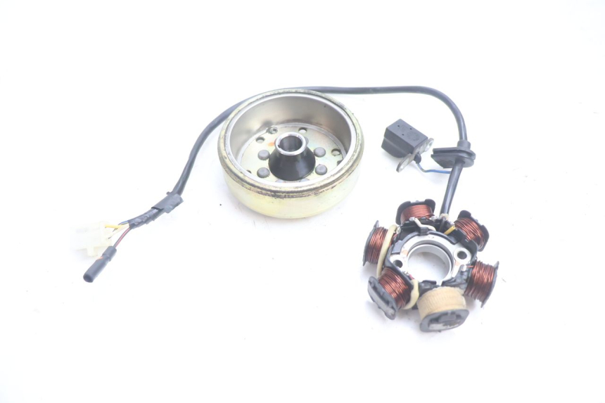 photo de ROTOR STATOR PEUGEOT LUDIX ONE 50 (2004 - 2006) - Component detail