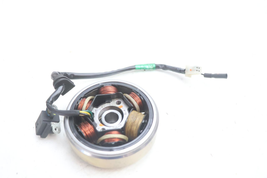 photo de ROTOR STATOR SYM MIO 50 (2005 - 2010) - Alternative perspective