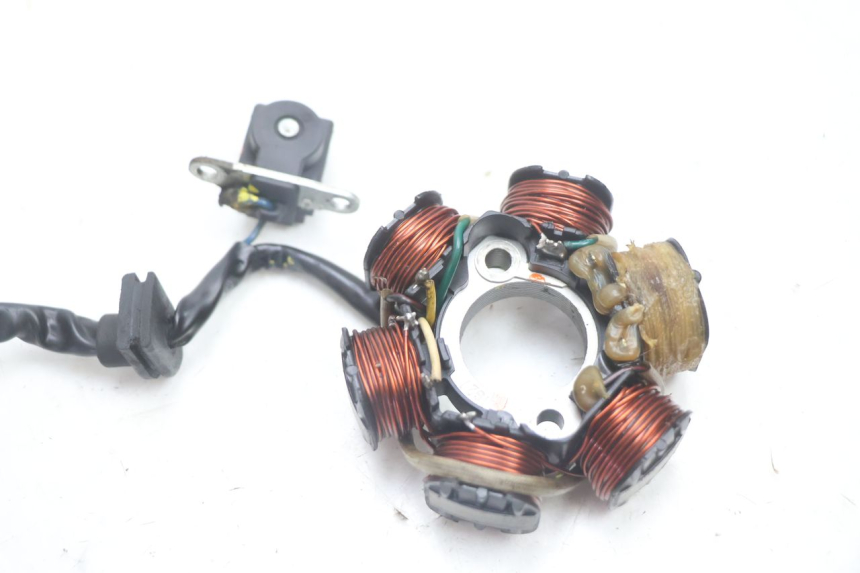 photo de ROTOR STATOR SYM MIO 50 (2005 - 2010) - Fixing points details