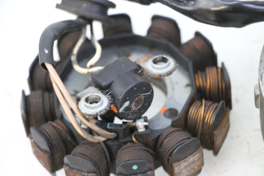 photo de ROTOR STATOR MBK MW TRYPTIK 125 (2014 - 2016) - Alternative perspective