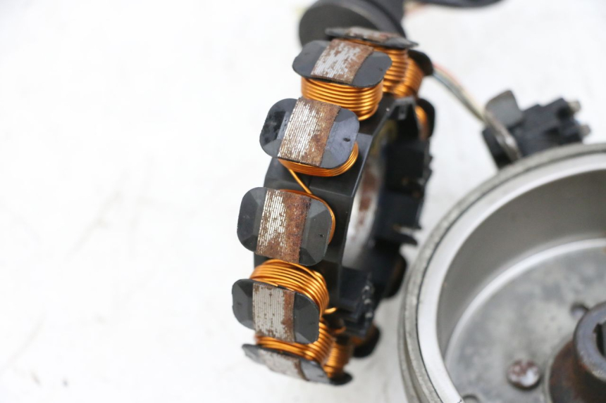 photo de ROTOR STATOR YAMAHA NEO'S NEOS 2T 50 (1998 - 2007) - Technical close-up