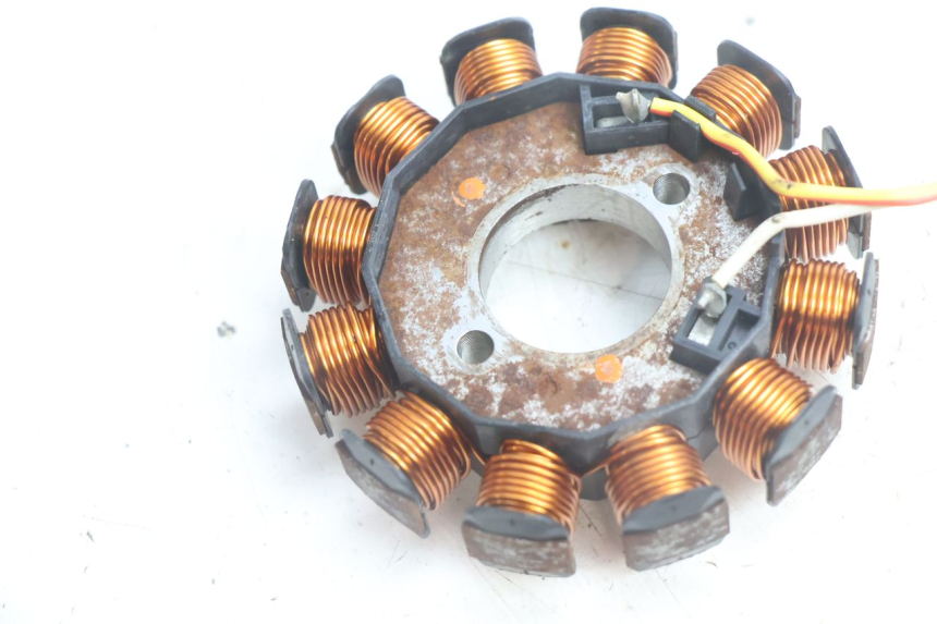photo de ROTOR STATOR YAMAHA NEO'S NEOS 2T 50 (1998 - 2007) - Surface and material condition