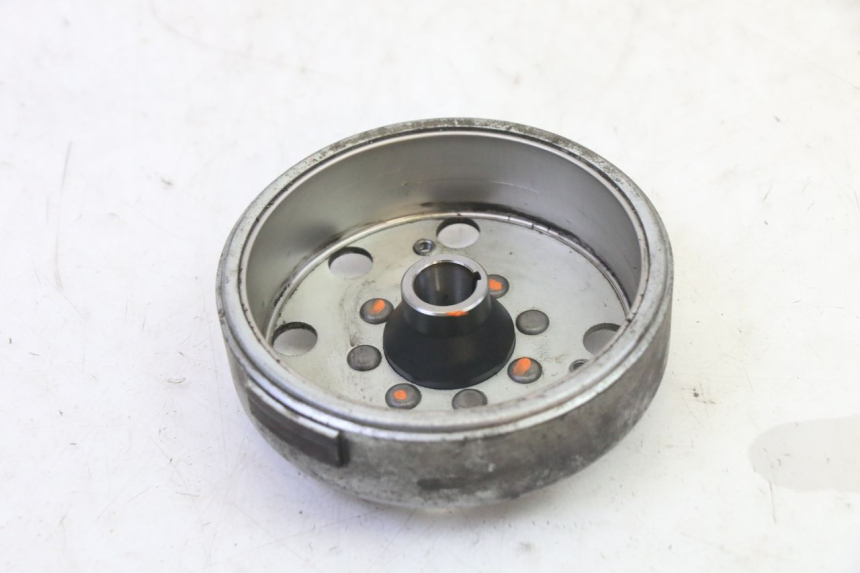 photo de ROTOR STATOR PIAGGIO NEW TYPHOON 50 (2010 - 2017) - Additional view of the item