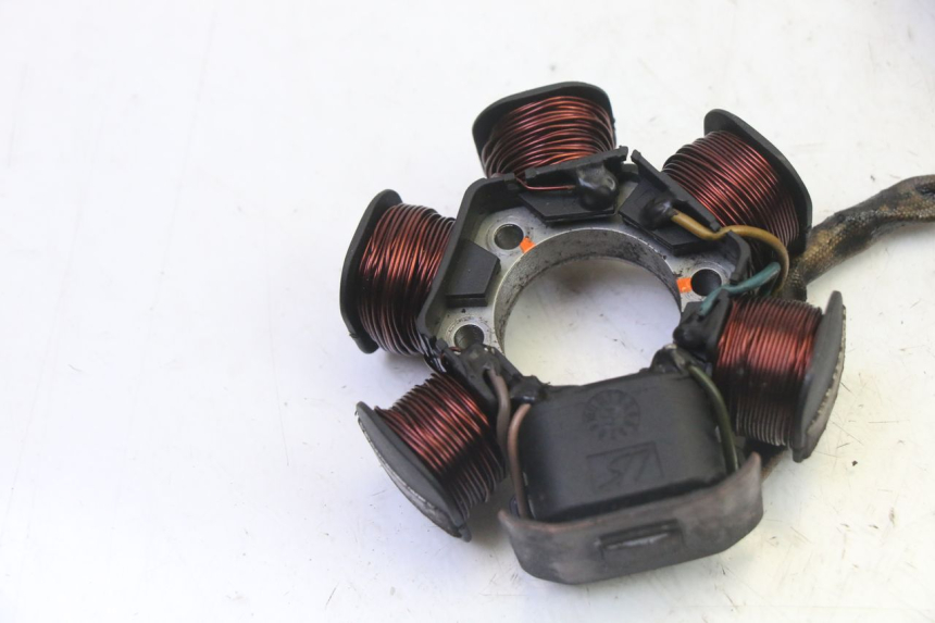 photo de ROTOR STATOR PIAGGIO NEW TYPHOON 50 (2010 - 2017) - Fixing points details