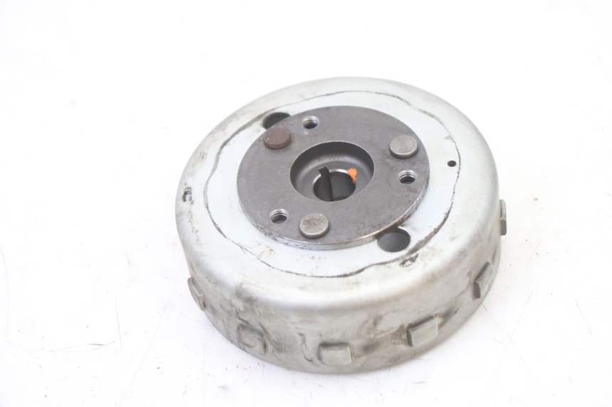 photo de ROTOR STATOR MBK OVETTO 4T 50 (2008 - 2016) - Fixing points details