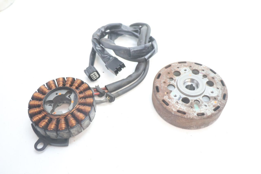 photo de ROTOR STATOR HONDA PCX (JF28) 125 (2009 - 2011) - Main view