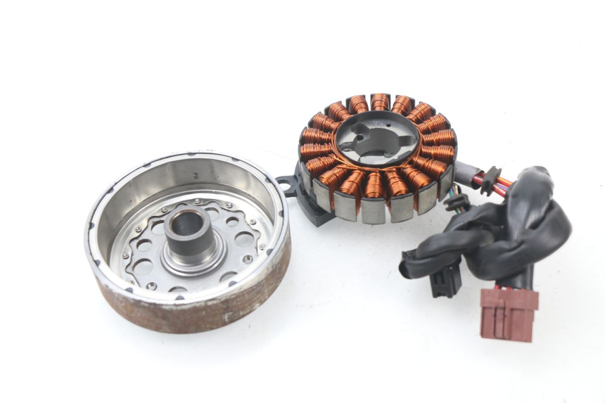 photo de ROTOR STATOR HONDA PCX (JF57/JF64) 125 (2014 - 2018) - Main view