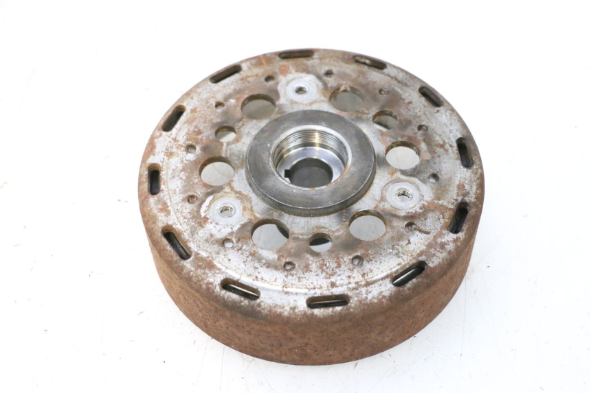 photo de ROTOR STATOR HONDA PCX (JF57/JF64) 125 (2014 - 2018) - Fixing points details