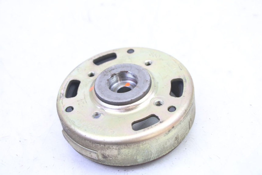 photo de ROTOR STATOR PGO RODOSHOW 2T 50 (2003 - 2007) - Fixing points details