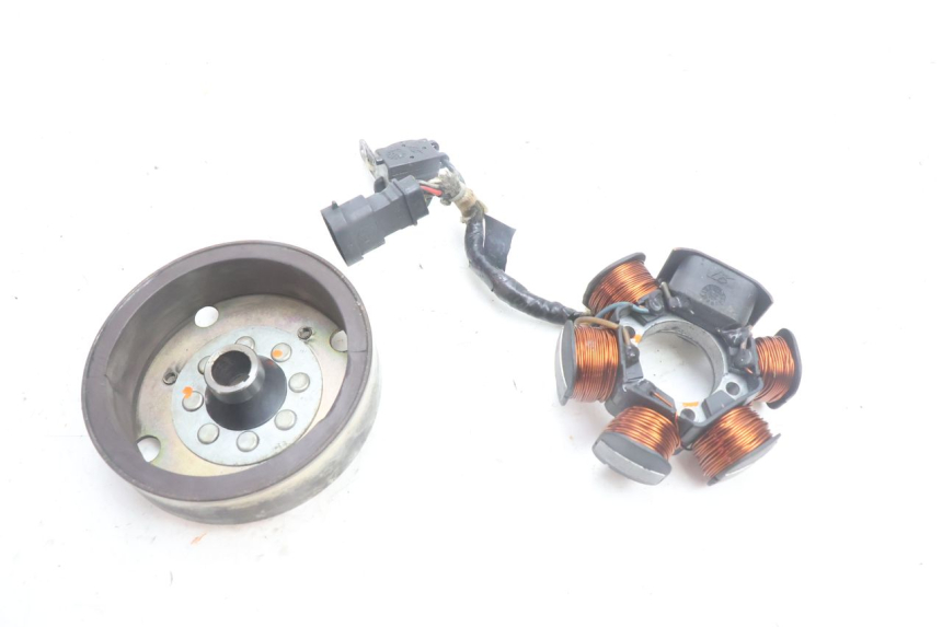 photo de ROTOR STATOR GILERA RUNNER SP 50 (2002 - 2004) - Component detail