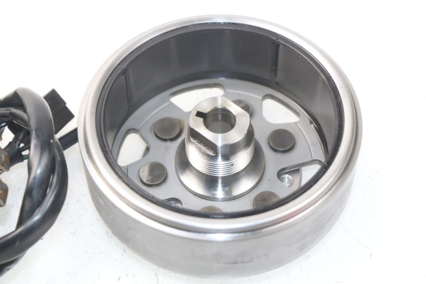 photo de ROTOR STATOR SUZUKI RV VAN VAN 125 (2003 - 2008) - Surface and material condition