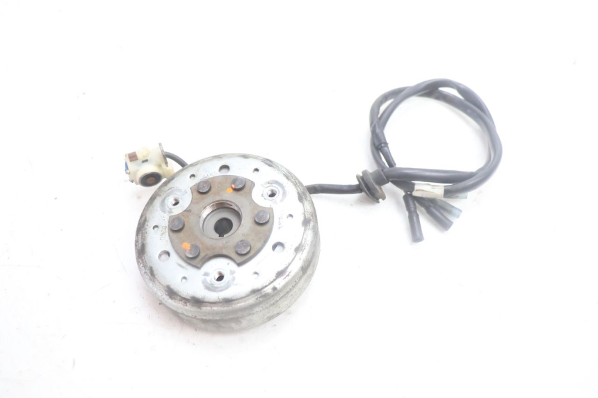 photo de ROTOR STATOR HONDA SCV LEAD 100 (2003 - 2007) - Zoom on usage condition