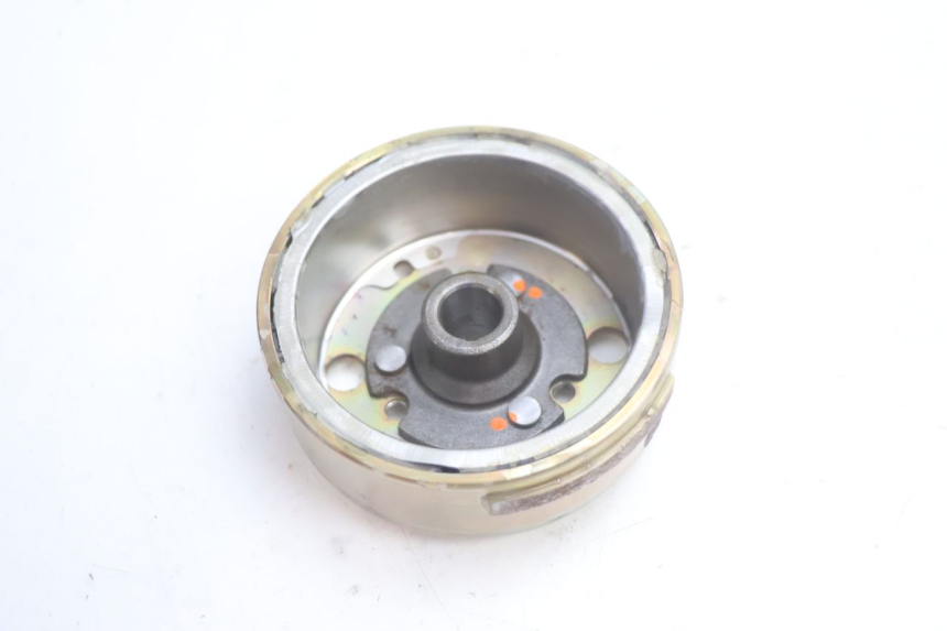 photo de ROTOR STATOR YAMAHA SLIDER 50 (1999 - 2004) - Fixing points details