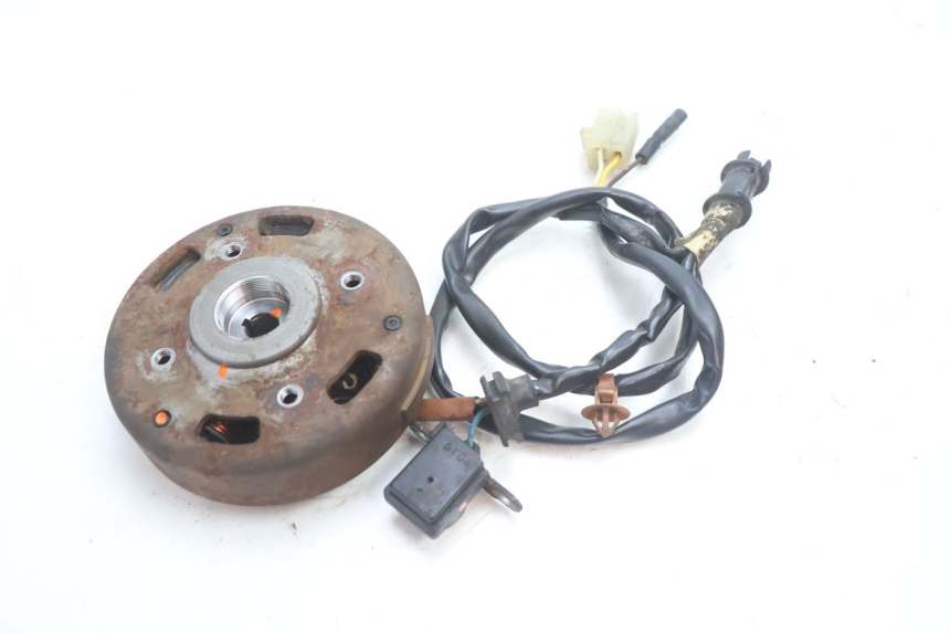 photo de ROTOR STATOR PEUGEOT SPEEDFIGHT 2 AC 50 (2000 - 2009) - Zoom on usage condition