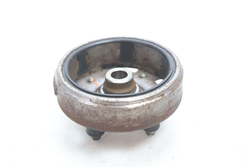 photo de ROTOR STATOR PEUGEOT SPEEDFIGHT LC 50 (1996 - 2002) - Additional view of the item