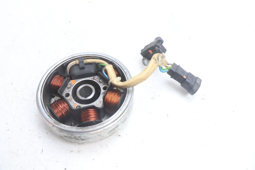 photo de ROTOR STATOR APRILIA SR 2T 50 (2012 - 2017) - Alternative perspective