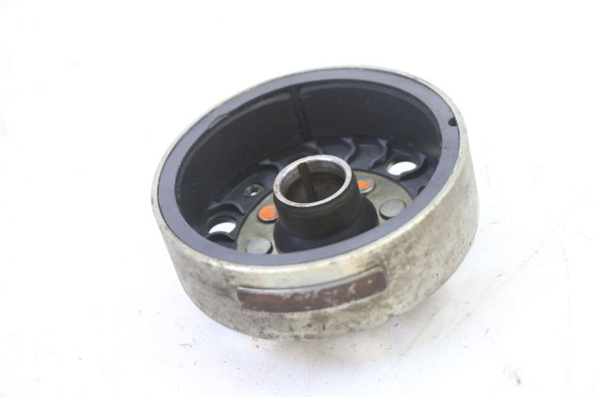 photo de ROTOR STATOR PIAGGIO SUPER LX 125 (2000 - 2003) - Fixing points details