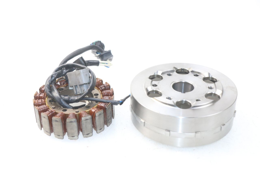 photo de ROTOR STATOR YAMAHA TDM ABS 900 (2002 - 2014) - Technical close-up