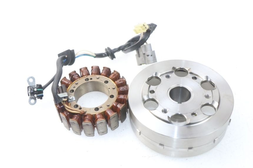 photo de ROTOR STATOR YAMAHA TDM ABS 900 (2002 - 2014) - Fixing points details