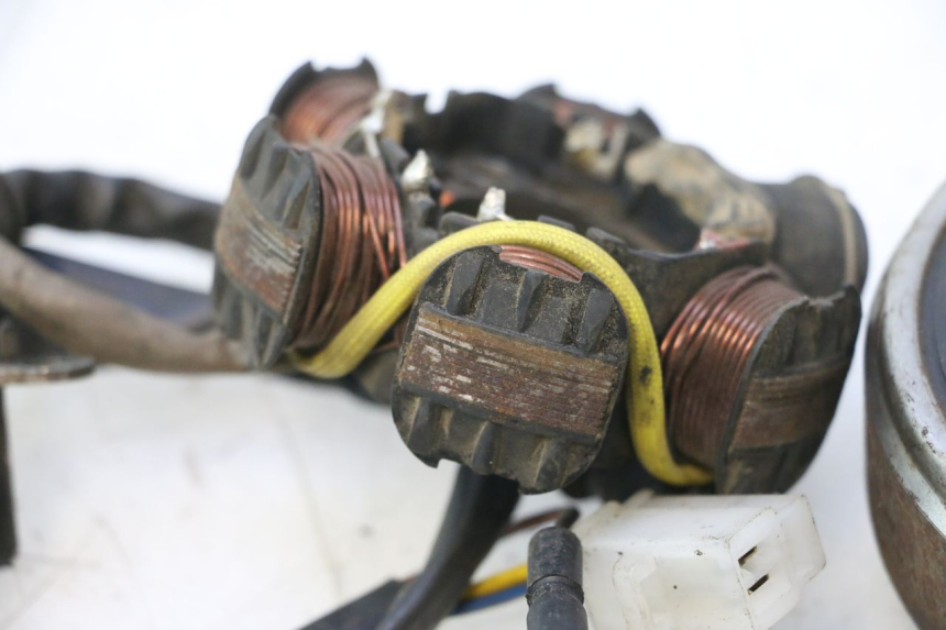 photo de ROTOR STATOR PEUGEOT TREKKER 50 (1995 - 2004) - Additional view of the item