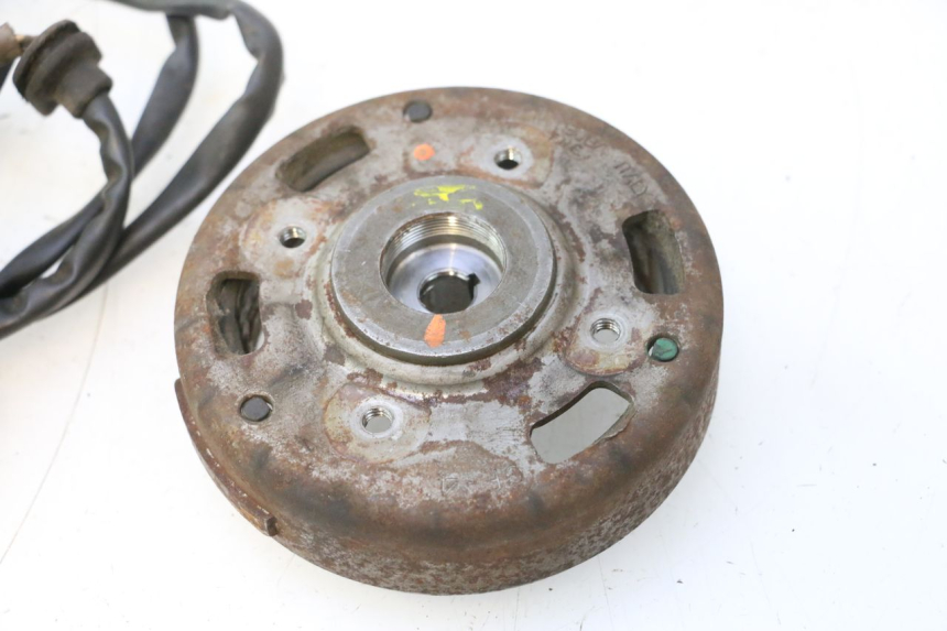 photo de ROTOR STATOR PEUGEOT TREKKER 50 (1995 - 2004) - Supplementary product photo