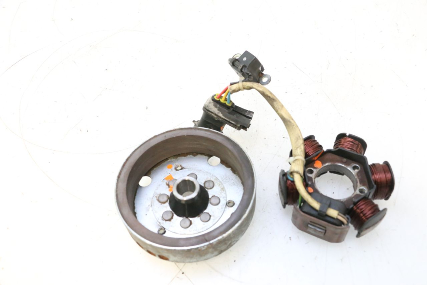 photo de ROTOR STATOR PIAGGIO TYPHOON 50 (2000 - 2009) - Markings and original references