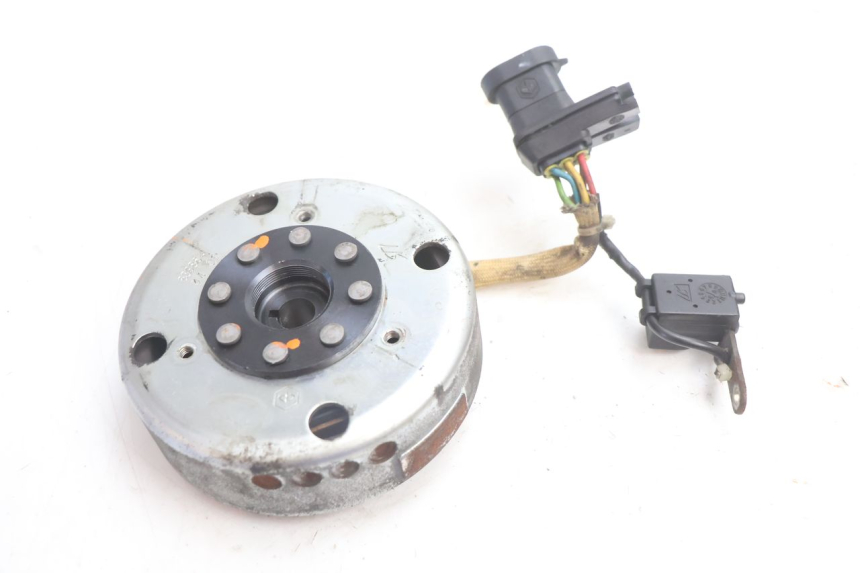 photo de ROTOR STATOR PIAGGIO TYPHOON 50 (2000 - 2009) - Zoom on usage condition
