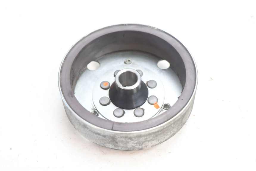 photo de ROTOR STATOR PIAGGIO TYPHOON 50 (2000 - 2009) - Fixing points details