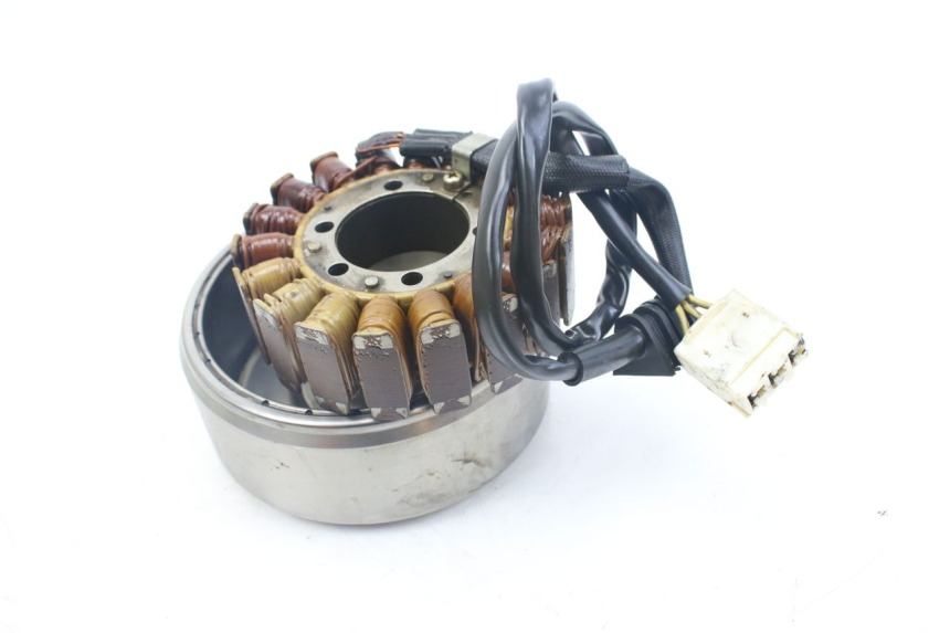 photo de ROTOR STATOR HONDA VFR FI RC46 800 (1998 - 2001) - Alternative perspective