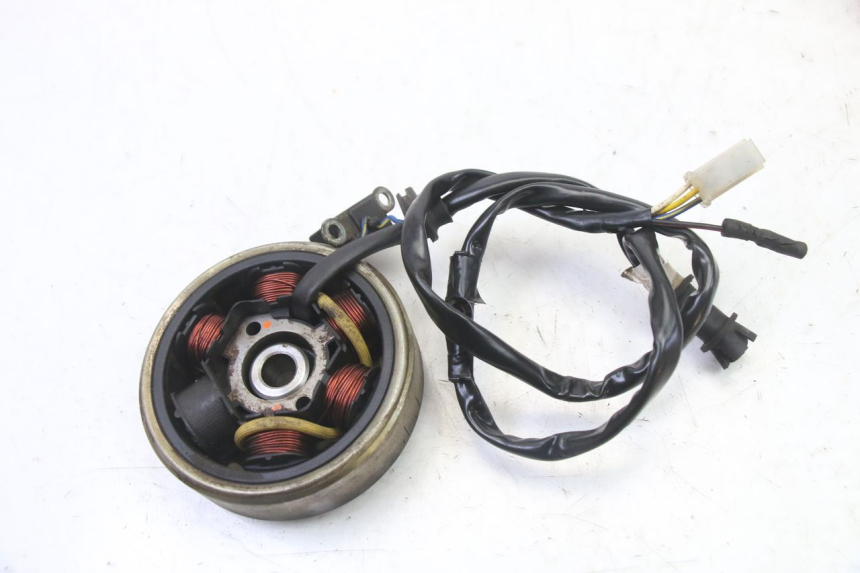 photo de ROTOR STATOR PEUGEOT VIVACITY 50 (2004 - 2009) - Alternative perspective