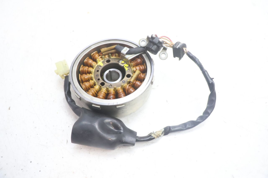 photo de ROTOR STATOR YAMAHA X-MAX XMAX 125 (2010 - 2013) - Alternative perspective