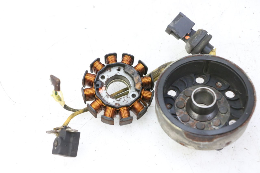 photo de ROTOR STATOR PIAGGIO X9 EVOLUTION 125 (2003 - 2007) - Surface and material condition