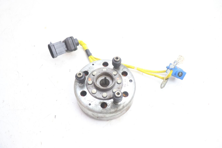 photo de ROTOR STATOR PIAGGIO X9 EVOLUTION 125 (2003 - 2007) - Zoom on usage condition