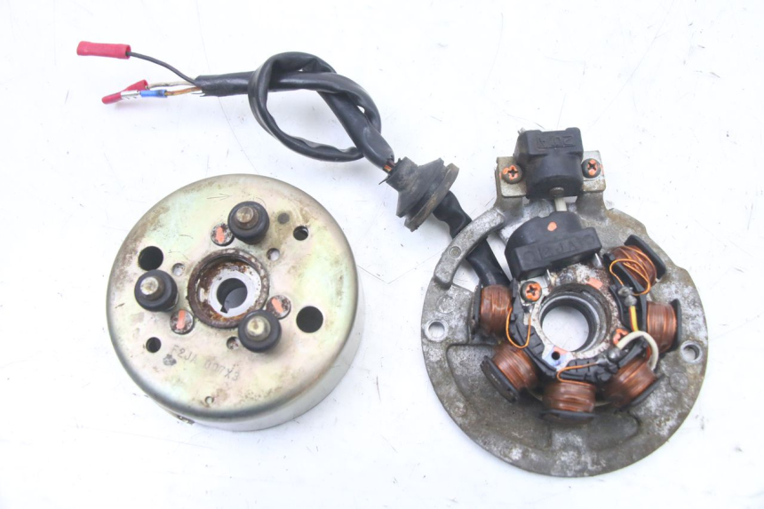 photo de ROTOR STATOR YAMAHA AEROX 50 (1997 - 2006) - Component detail
