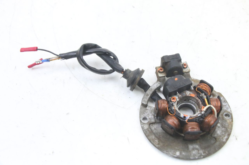 photo de ROTOR STATOR YAMAHA AEROX 50 (1997 - 2006) - Fixing points details