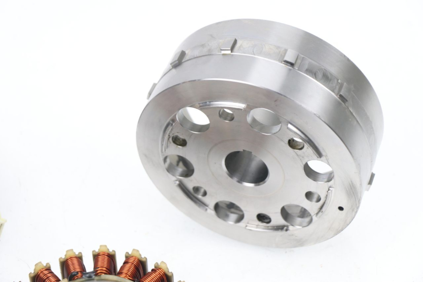 photo de ROTOR STATOR YAMAHA XP T-MAX TMAX 530 (2015 - 2016) - Technical close-up