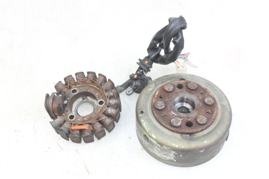 photo de ROTOR STATOR YAMAHA YP MAJESTY 125 (1998 - 2001) - Main view